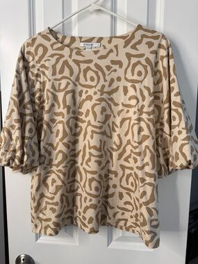 Chico's Neutral Beige & Cream Animal-Print Puff Sleeve Tunic
